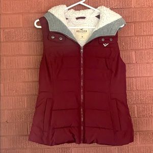 Hollister maroon vest